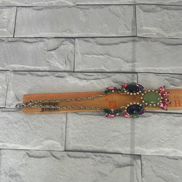 Banana Republic bib cluster necklace - Picture 6 of 7